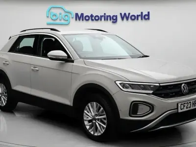 Used VW T-Roc Life 150 HP (110 kW) 2025 SUV
