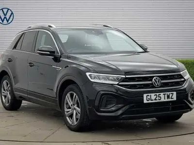 Usado VW T-Roc 150 HP (110 kW) 2025 SUV