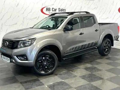 Begagnad Nissan Navara