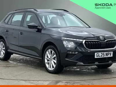 Usado Skoda Kamiq SE 113 HP (83 kW) 2025 Preto SUV