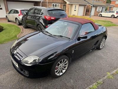 Used MG TF 135 HP (99 kW) 2004 Black Cabriolet