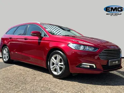 Used Ford Mondeo Zetec 160 HP (117 kW) 2017 Red Estate