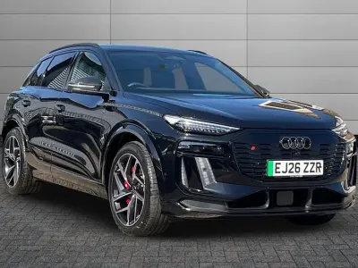 New Audi SQ6 e-tron Comfort 359 kW (489 HP) 2026 Black SUV