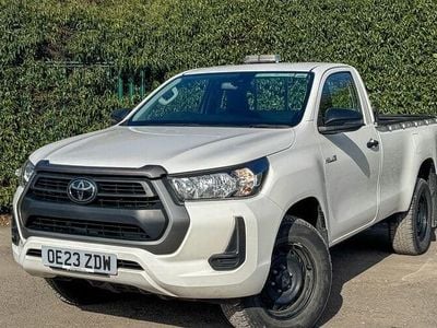 Used Toyota HiLux Active 150 HP (110 kW) 2024 Pickup