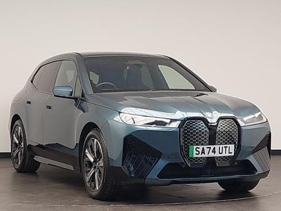 BMW iX