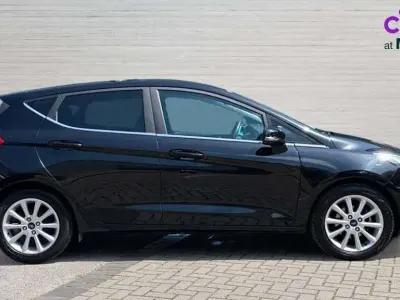 Used Ford Fiesta Titanium 100 HP (73 kW) 2019 Black Hatchback
