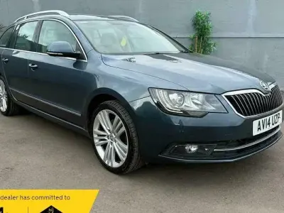 Used Skoda Superb Elegance 170 HP (125 kW) 2014 Grey Estate