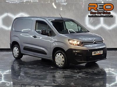 Used Citroën Berlingo 100 HP (73 kW) 2021 Grey MPV