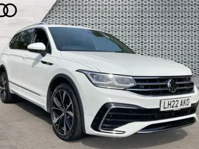 Used VW Tiguan Allspace R-line 150 HP (110 kW) 2022 White SUV