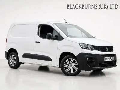 Used Peugeot Partner 100 HP (73 kW) 2020 White MPV
