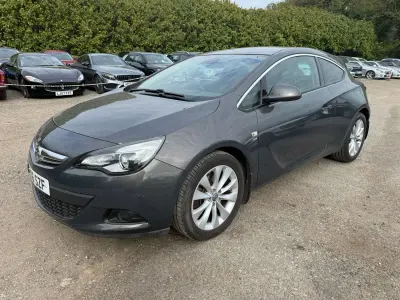 Usado Vauxhall Astra GTC SRi 2016 Cinzento Citadino