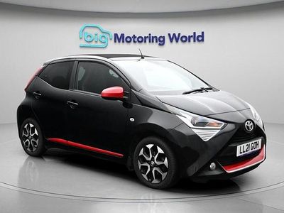 Usado Toyota Aygo Trend 71 HP (52 kW) 2021 Preto Citadino