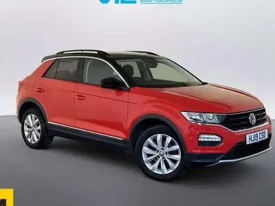 Used VW T-Roc Design 116 HP (85 kW) 2019 Red SUV