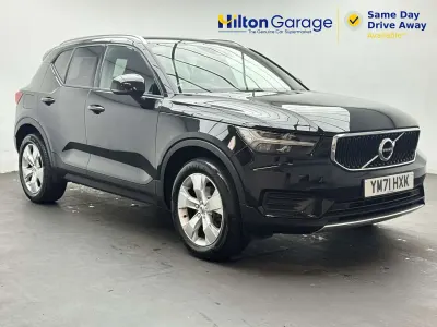 Used Volvo XC40 Momentum 2022 Black SUV