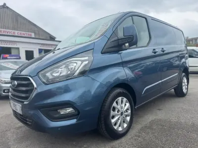 Używany Ford Transit Custom Limited 130 KM (95 kW) 2020 Niebieski Van