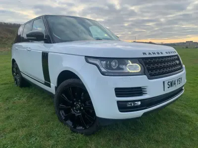 Used Land Rover Range Rover Vogue 258 HP (189 kW) 2014 White SUV