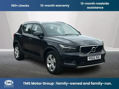 Used Volvo XC40 Momentum 163 HP (119 kW) 2022 Black SUV