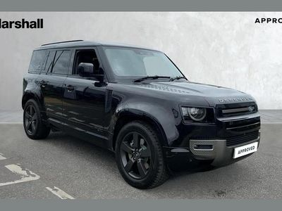 Usado Land Rover Defender HSE Dynamic 300 HP (220 kW) 2021 Preto SUV