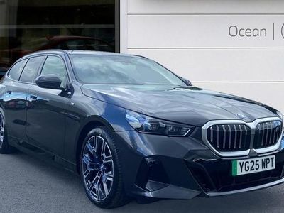 Begagnad BMW i5 M Sport 246 kW (335 HK) 2025 Grå Kombi