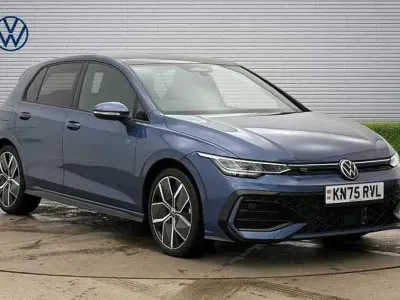 Used VW Golf VIII R-line 150 HP (110 kW) 2025 Blue Hatchback