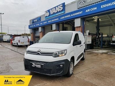 White Used 2021 Citroën Berlingo MPV | £8,461 (Good price)