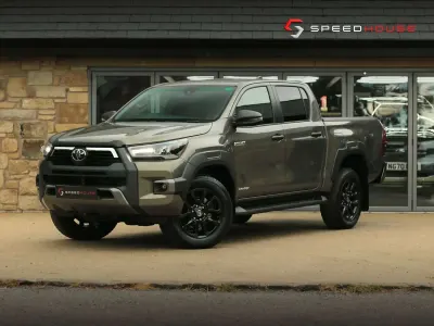 New Toyota HiLux 204 HP (150 kW) 2026 Bronze Pickup