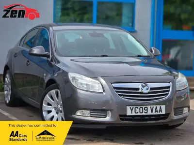 Used Vauxhall Insignia 160 HP (117 kW) 2009 Grey Hatchback