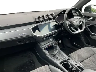 Used Audi Q3 Advanced 230 HP (169 kW) 2019 Black SUV