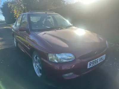 Used Ford Escort 115 HP (84 kW) 1997 Red Hatchback