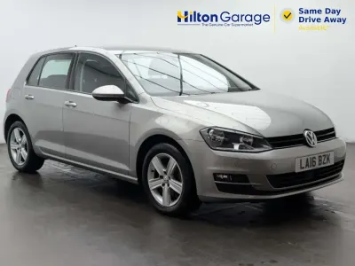 Gebraucht VW Golf VII Edition 125 PS (91 kW) 2016 Silber Kleinwagen