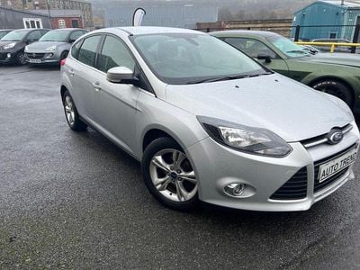 Silver Used 2013 Ford Focus Zetec Hatchback | £2,491 (Good price)