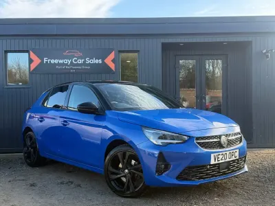 Second-hand Vauxhall Corsa SRi 101 CP (74 kW) 2020 Albastru Hatchback
