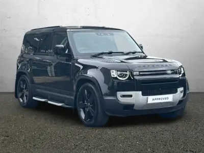 Used Land Rover Defender SE 295 HP (216 kW) 2022 Black SUV