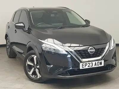 Używany Nissan Qashqai N-Connecta 190 KM (139 kW) 2023 Czarny SUV