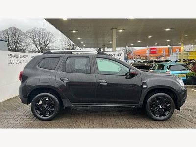 Begagnad Dacia Duster Extreme 150 HK (110 kW) 2022 Svart SUV