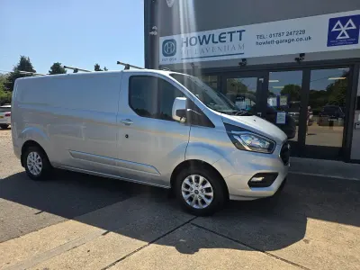 Used Ford Transit Custom Limited 130 HP (95 kW) 2020 Silver Van