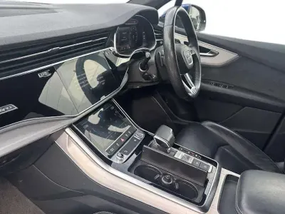 Used Audi Q7 S-Line 286 HP (210 kW) 2024 SUV