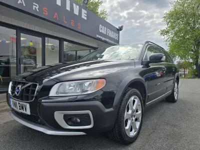 Usado Volvo XC70 SE Lux 2011 Negro Familiar