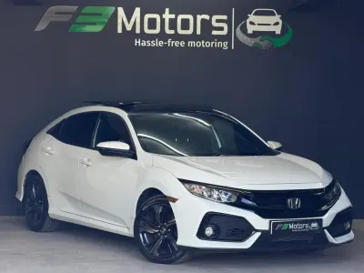 Used Honda Civic EX 129 HP (94 kW) 2017 White Hatchback