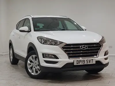 Used Hyundai Tucson SE 132 HP (97 kW) 2019 White SUV