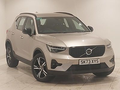 Used Volvo XC40 Plus 197 HP (144 kW) 2023 Gold SUV