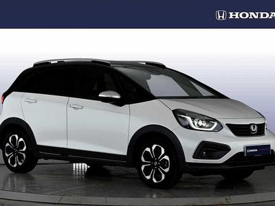Używany Honda Jazz Hybrid 109 KM (80 kW) 2021 Biały Hatchback