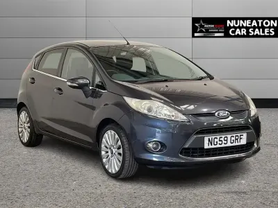 Used Ford Fiesta Titanium 94 HP (69 kW) 2010 Grey Hatchback