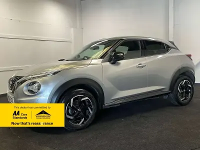 Used Nissan Juke N-Connecta 114 HP (83 kW) 2024 Silver SUV