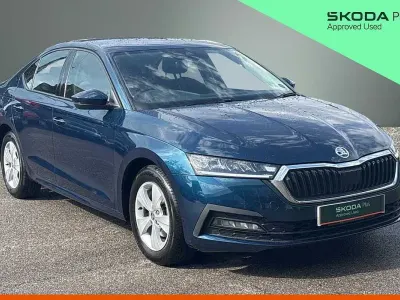 Used Skoda Octavia SE First Edition 81 HP (59 kW) 2021 Petrol blue metallic Hatchback