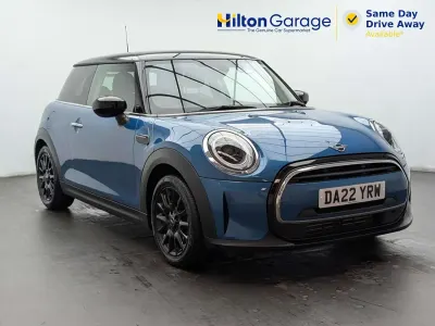 Used Mini Cooper Classic 2022 Blue Hatchback