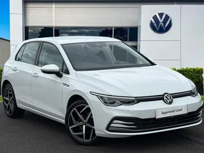Used VW Golf VII Style 150 HP (110 kW) 2020 White Hatchback