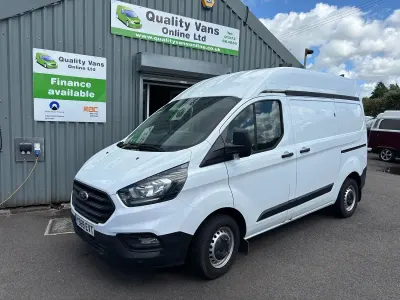 Used Ford Transit Custom 105 HP (77 kW) 2020 White Van