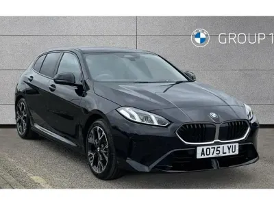 Gebraucht BMW 120 M Sport 168 PS (123 kW) 2025 Schwarz Kleinwagen