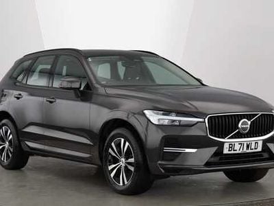 Used Volvo XC60 Momentum 247 HP (181 kW) 2022 Grey SUV